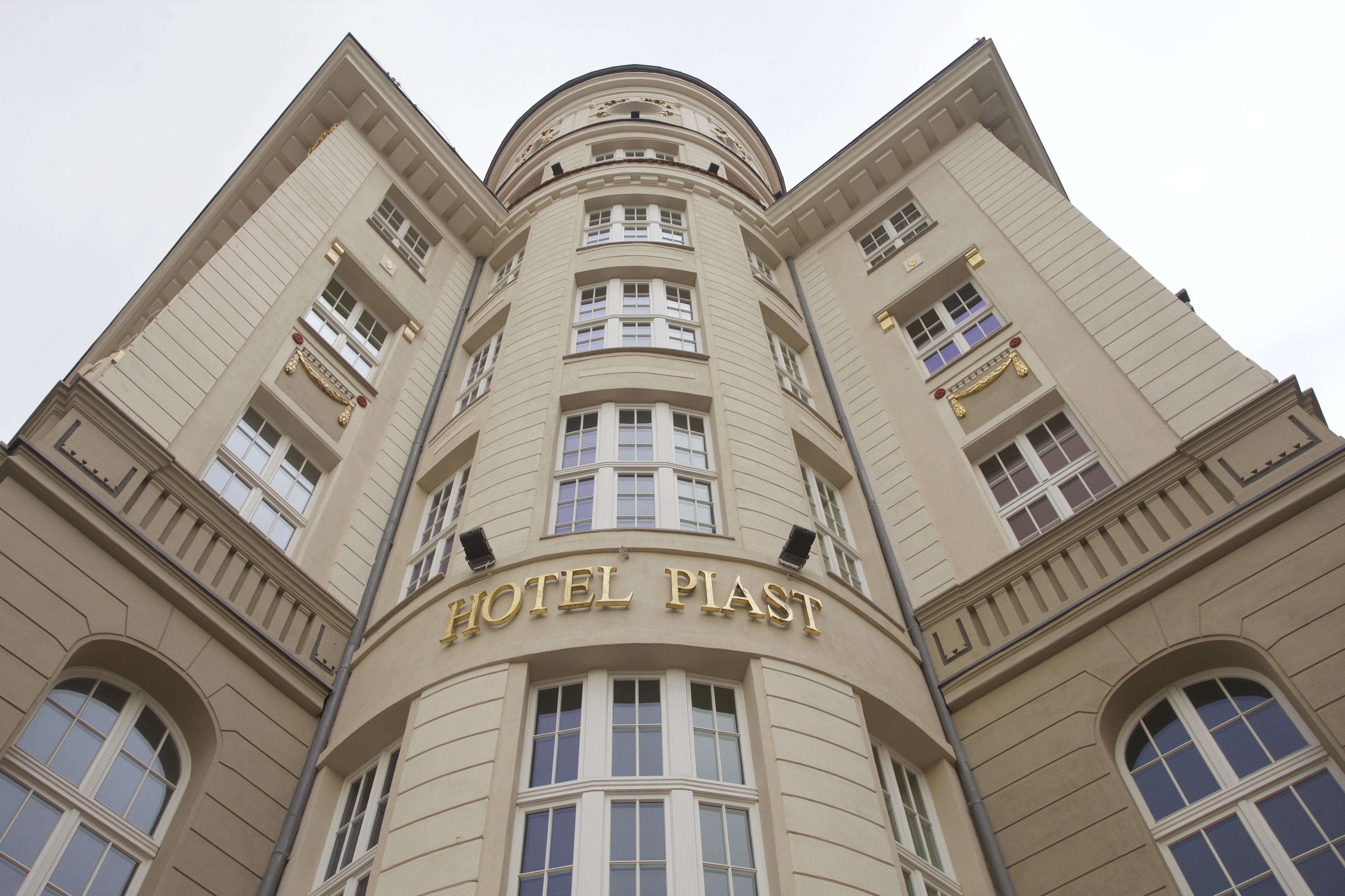 Hotel Piast Wroclaw Centrum Exterior photo